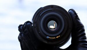 Wide-Aperture Lens